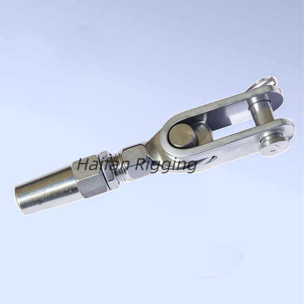 Swageless Eye Toggle Terminal
