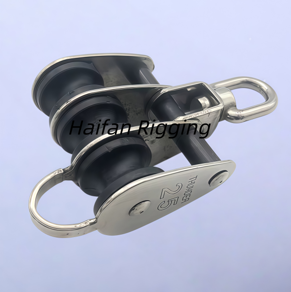 Triple Pulley Nylon Wheel Block Pulley with Swivel Head and Bottom Loop